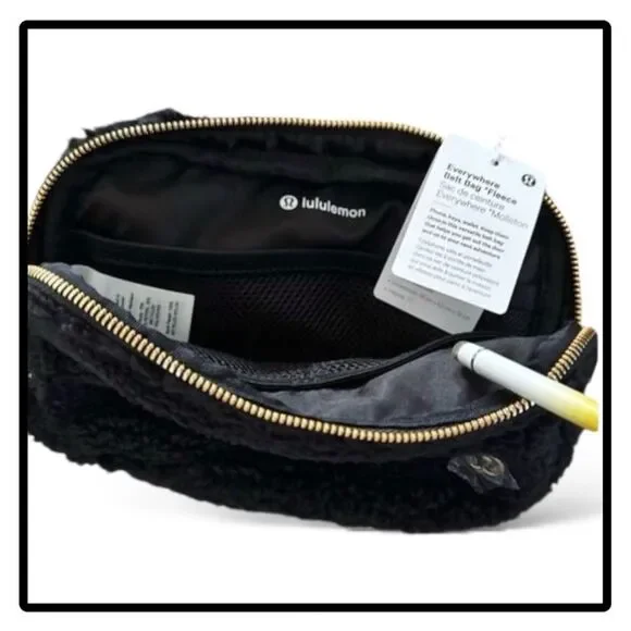 NWT Lululemon Everywhere Belt Bag Fleece Black - Picture 12 of 15